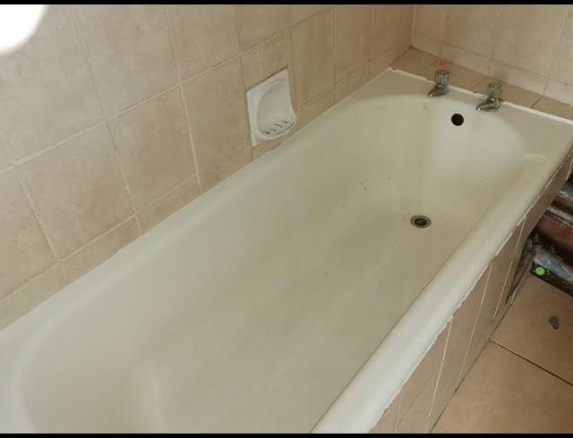 2 BEDROOM FLAT FOR SALE IN WINDERMERE